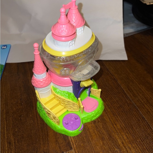 ⭐️Squinkies Wedding Surprise Castle Dispenser Colorful Kids Playset - Picture 3 of 8